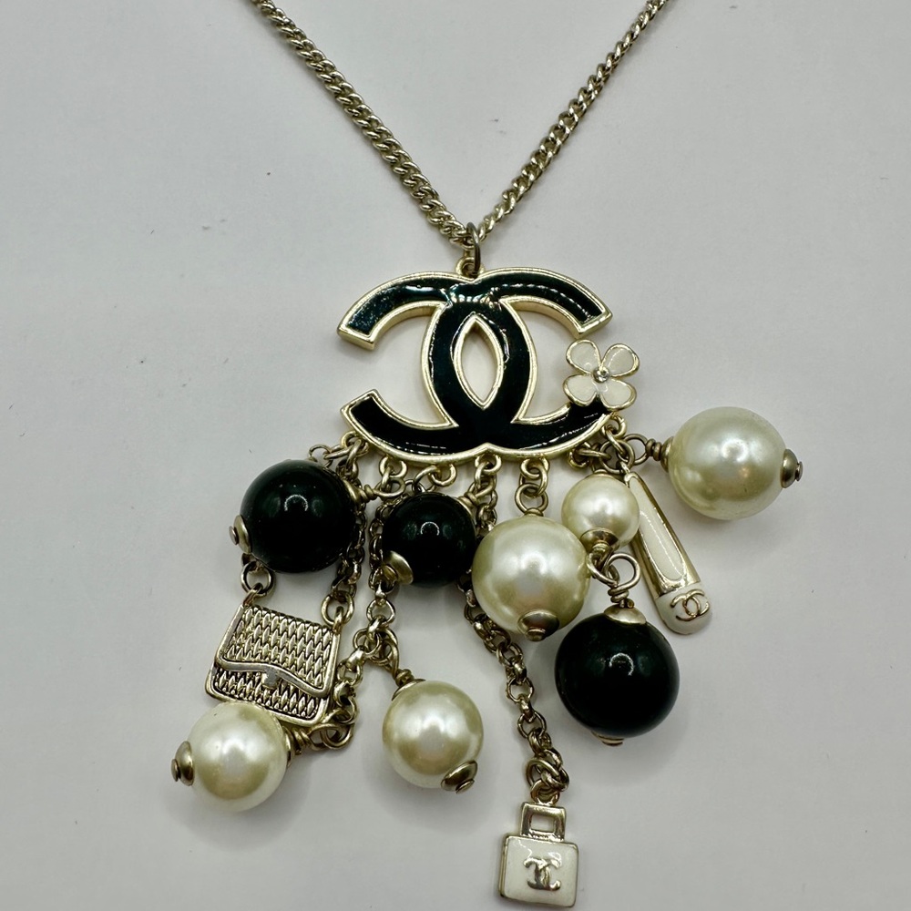 CHANEL Black and White Charm Necklace - Picture 2 of 6